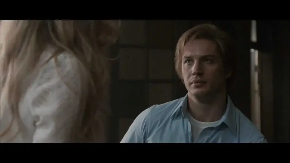 Wideo do filmu Szpieg — Clip - I'm Putting My Life In Your Hands