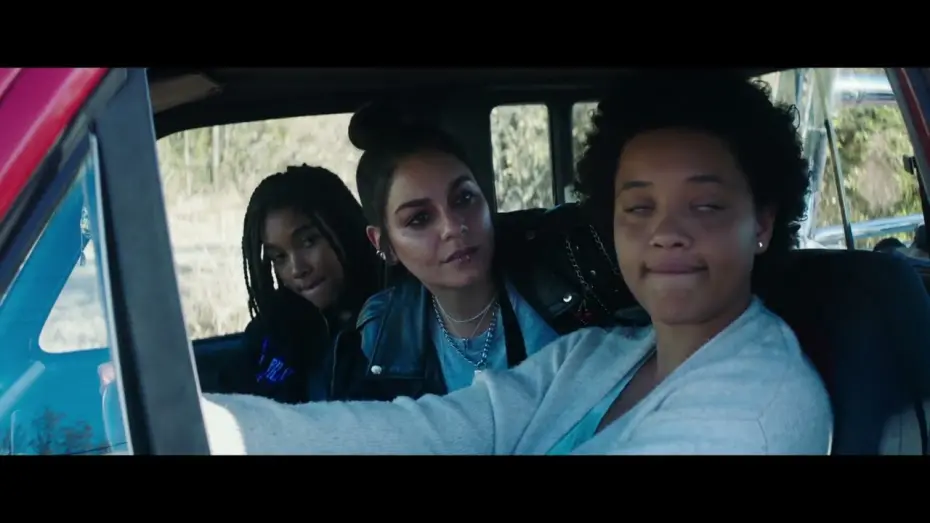 Wideo do filmu Asking For It — Asking For It Clip - Pulled Over
