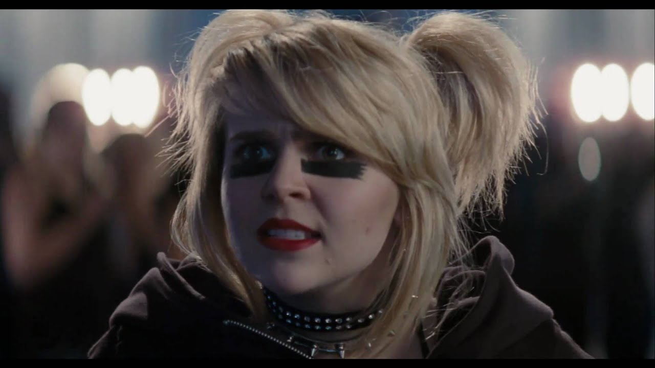 Wideo do filmu Scott Pilgrim kontra świat — "bi-furious"