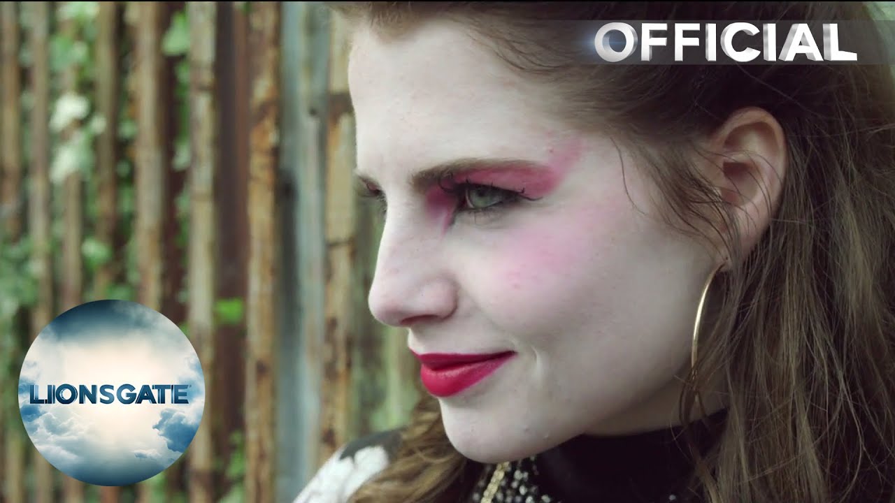 Wideo do filmu Młodzi przebojowi — "Riddle of the Model" clip