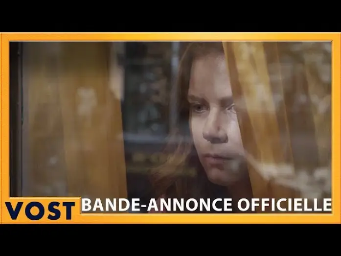 Wideo do filmu Kobieta w Oknie — La Femme à la fenêtre - Bande Annonce #1 [VOST]