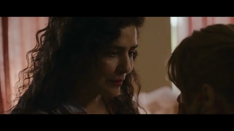 Wideo do filmu Pequenas Criaturas — "Pequenas Criaturas" | Dir. por Anne Pinheiro Guimarães | Trailer Oficial
