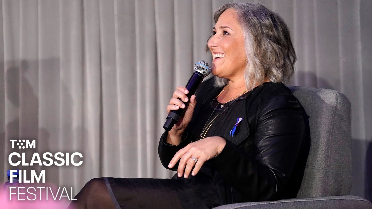 Wideo do filmu Lakier do włosów — Ricki Lake Talks about Working with Divine on ‘Hairspray’ | TCMFF 2023