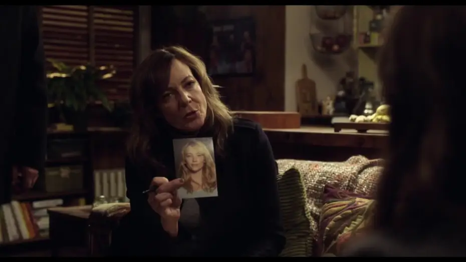 Wideo do filmu Dziewczyna z pociągu — LA RAGAZZA DEL TRENO con Emily Blunt - Spot 30''