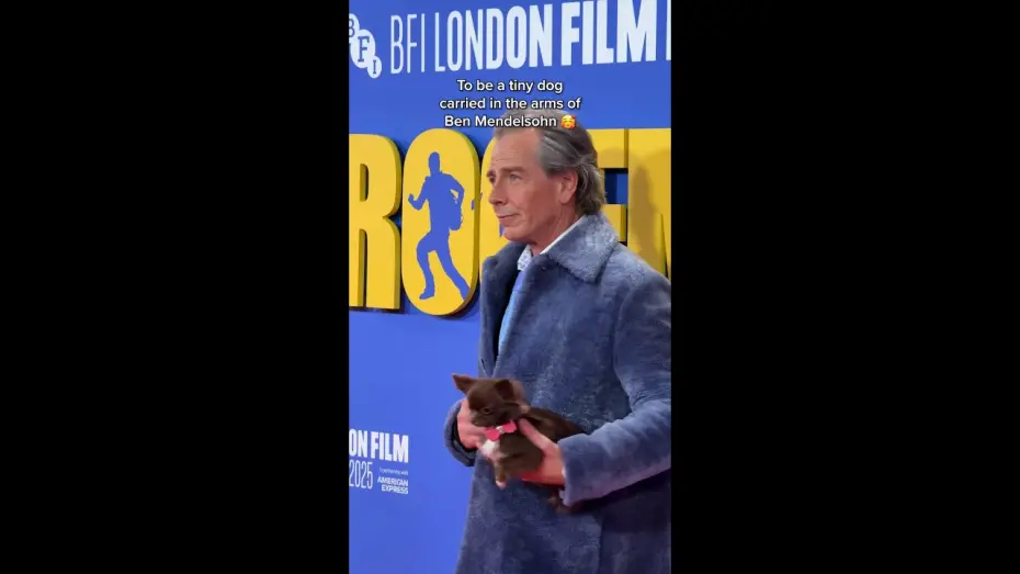 Wideo do filmu Urodzony rabuś — Tiny Dog