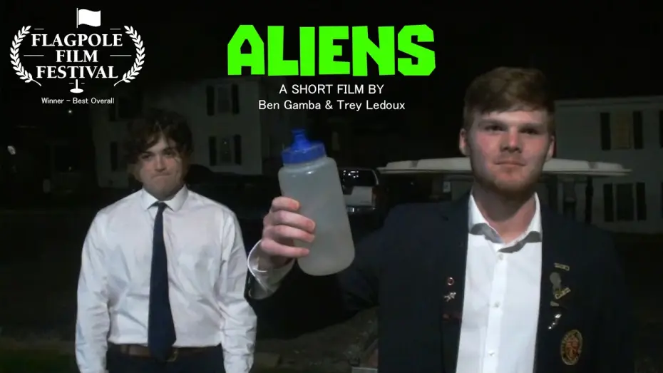 Wideo do filmu Aliens — Aliens  - A Short Film By Ben Gamba & Trey Ledoux
