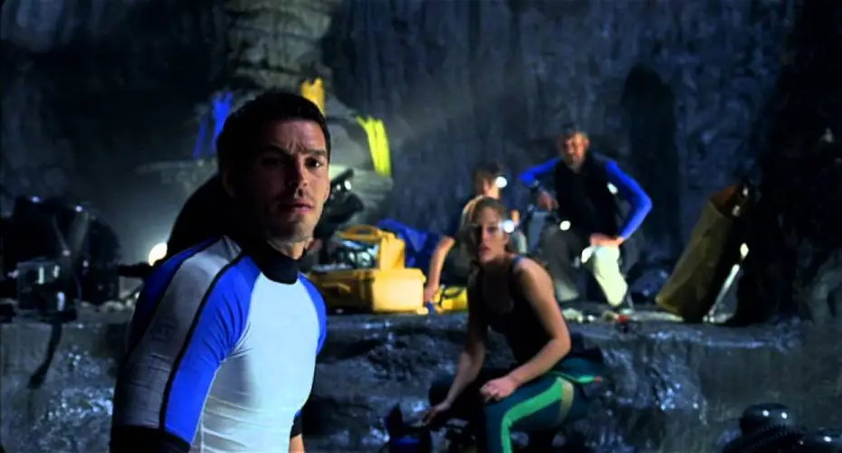 Wideo do filmu Jaskinia — The Cave - Trailer