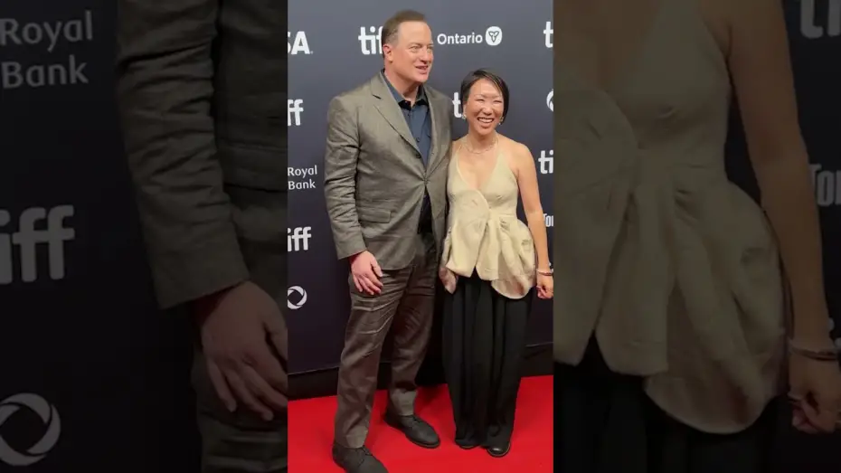 Wideo do filmu Rodzina do wynajęcia — Brendan Fraser & HIKARI