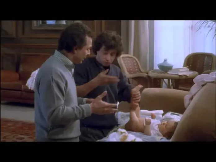 Wideo do filmu 3 Hommes et un couffin — Three Men And a Cradle / 3 hommes et un couffin (1985) - Trailer