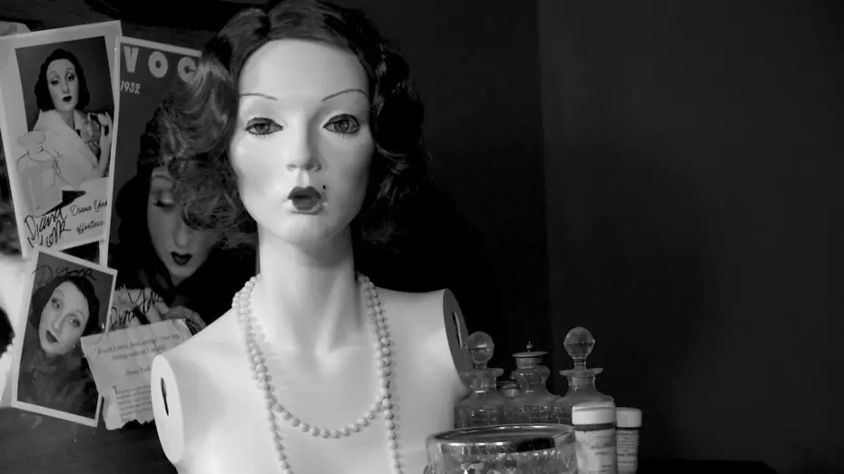 Wideo do filmu Box Office Poison — BOX OFFICE POISON