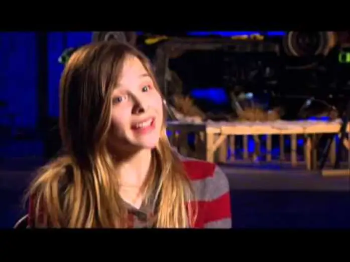 Wideo do filmu Pozwól mi wejść — Interview with Chloe Grace Moretz for Let Me In
