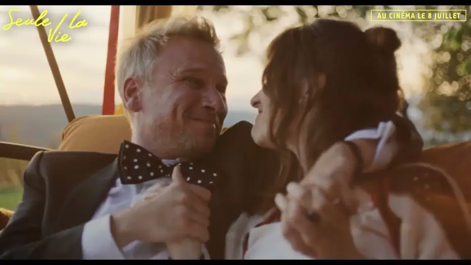 Wideo do filmu Vier minus drei — Teaser SEULE LA VIE de Adrian Goiginger - au cinéma le 08 juillet 2026