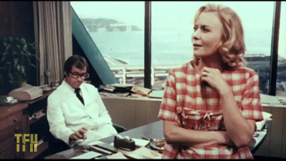 Wideo do filmu Chi sei? — David DeCoteau on BEYOND THE DOOR