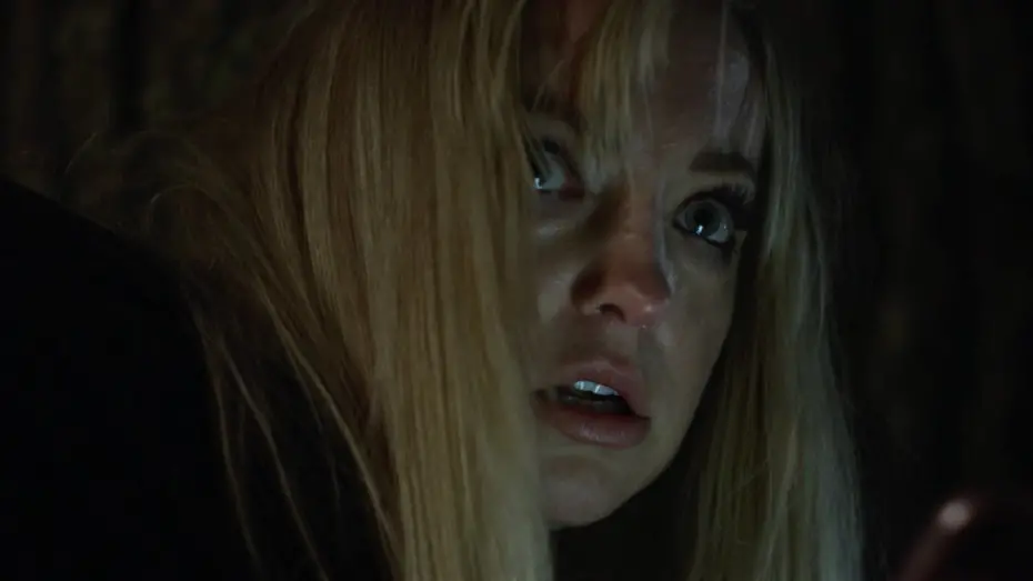 Wideo do filmu Follow Her — 'Follow Her' Exclusive Clip: Trapped In The Woods