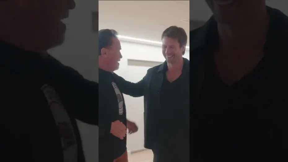Wideo do filmu Uciekinier — Nothing beats the support from Arnold himself.