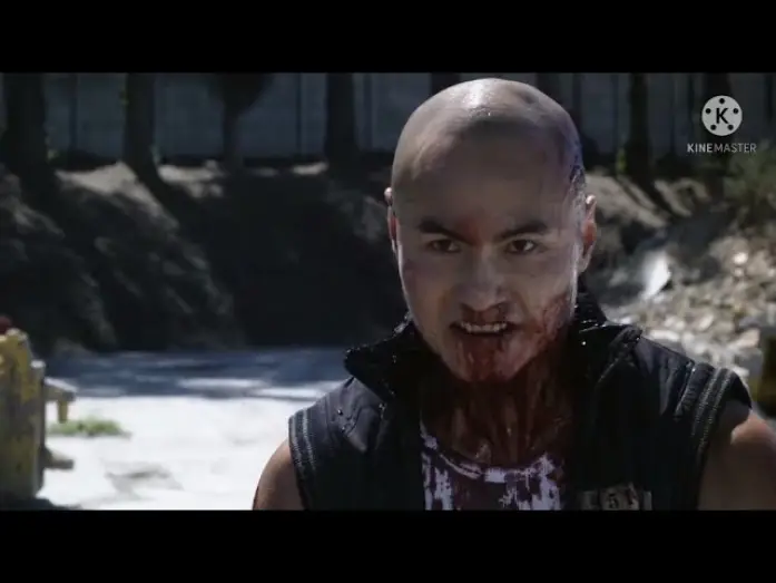 Wideo do filmu Wyścig śmierci 2 — Death Race 2 Carl Lucas Saves 14K and He kills Xander Grady Scene