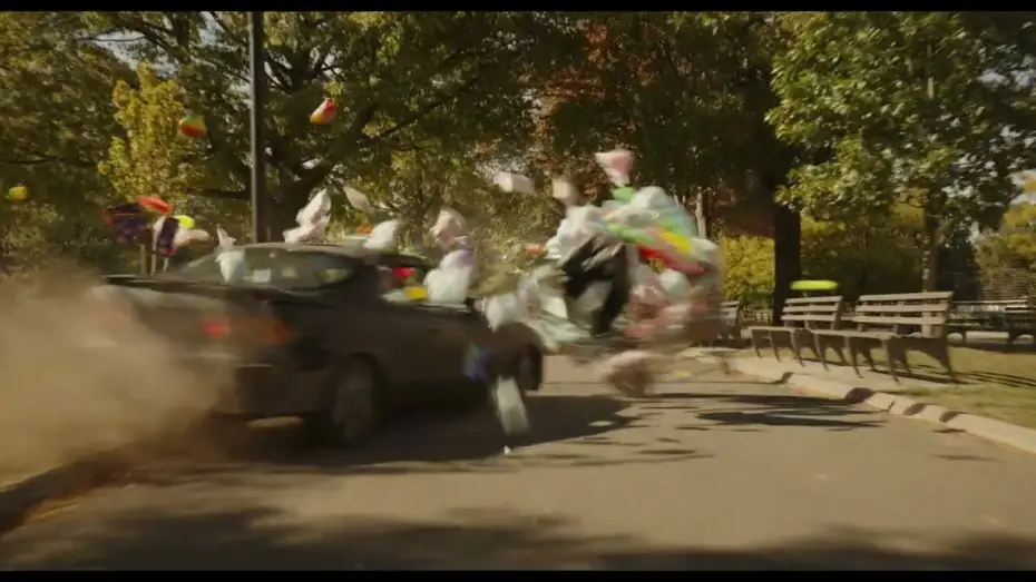 Wideo do filmu Złodziej z przypadku — ¿Qué pasa cuando el mundo entero te persigue y no sabes por qué?