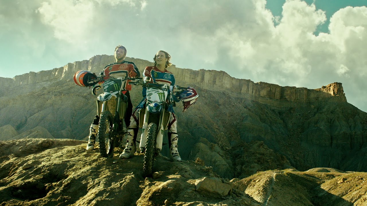 Wideo do filmu Point Break - Na fali — Motocross Featurette