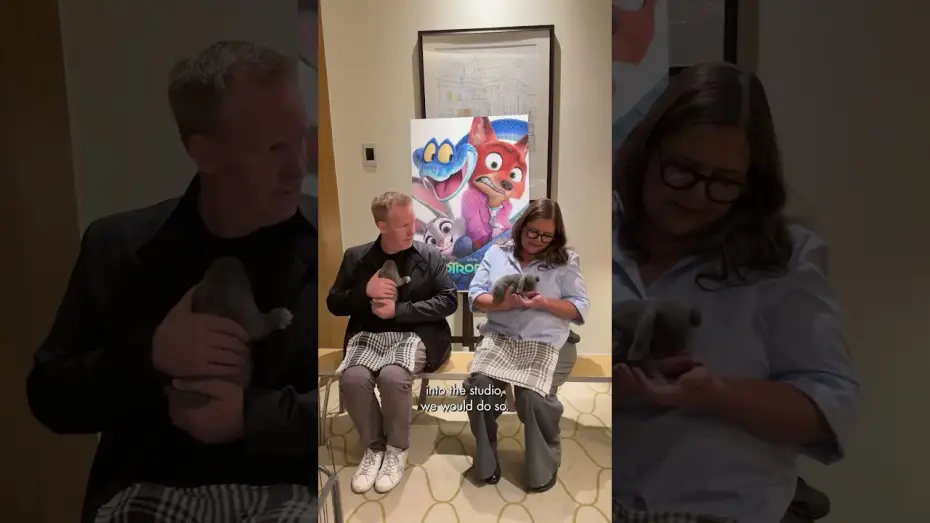 Wideo do filmu Zwierzogród 2 — Quick Bunny Break with the Zootropolis 2 Cast!