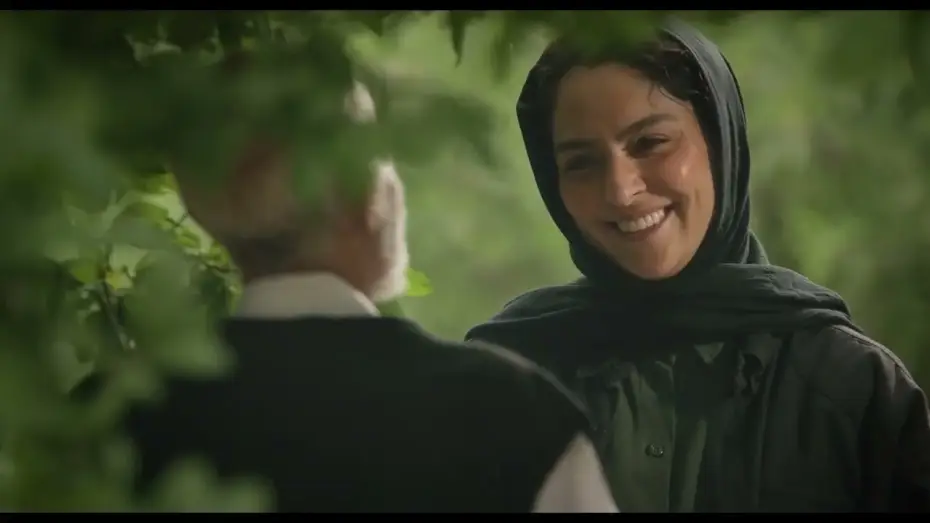 Wideo do filmu در آغوش درخت — In the Arms of A Tree En Sub