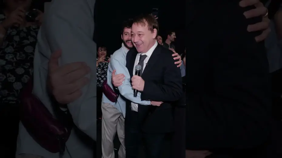 Wideo do filmu Pomocy — This is for the assistants!