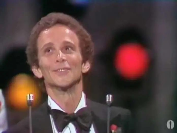 Wideo do filmu Kabaret — Joel Grey Wins Supporting Actor: 1973 Oscars