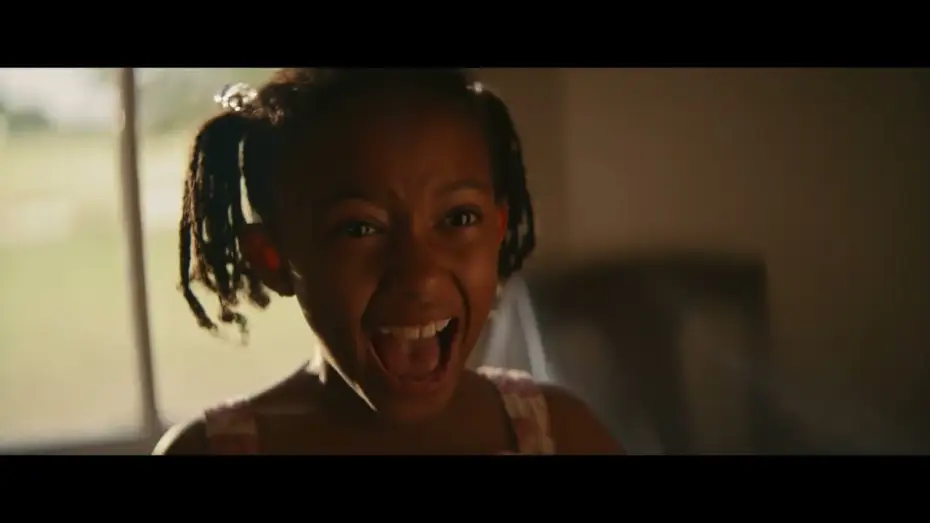 Wideo do filmu Kobieta w ogrodzie — Only in Theaters March 28