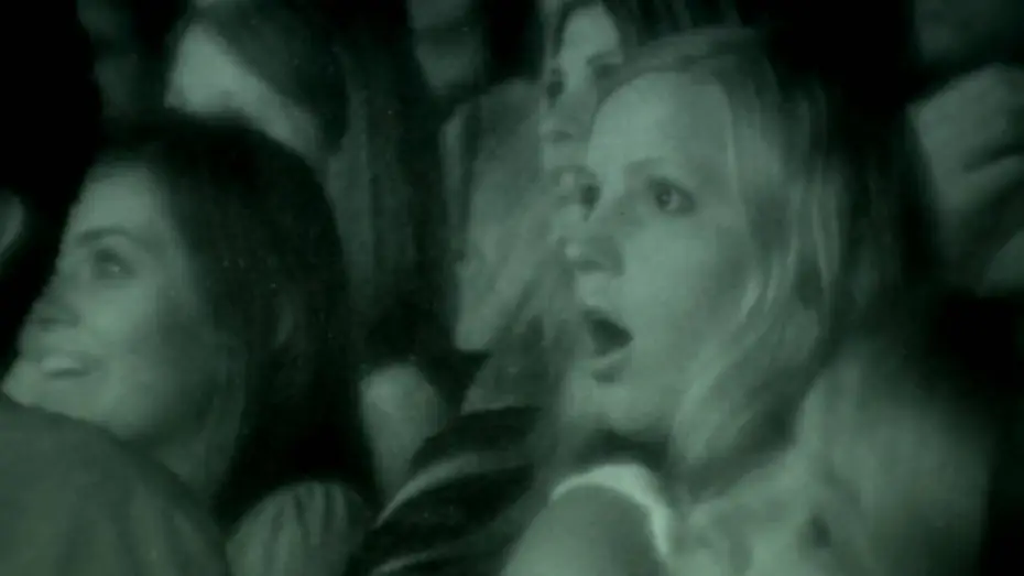 Wideo do filmu Paranormal Activity — PARANORMAL ACTIVITY - Bande annonce - VOST