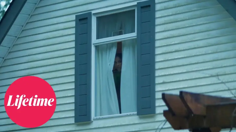 Wideo do filmu Don't Trust the Girls Upstairs — Don't Trust the Girls Upstairs | First Look Trailer | Lifetime