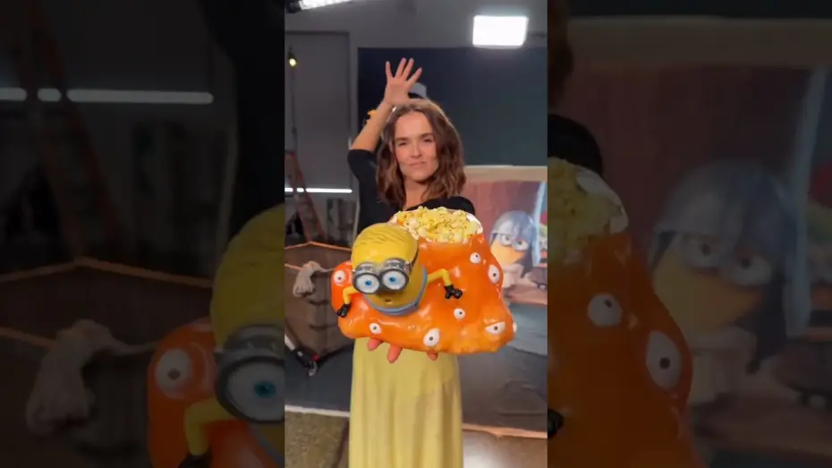 Wideo do filmu Minionki 3 — How did they do? See Jesse Eisenberg and Zoey Deutch in Minions and Monsters!