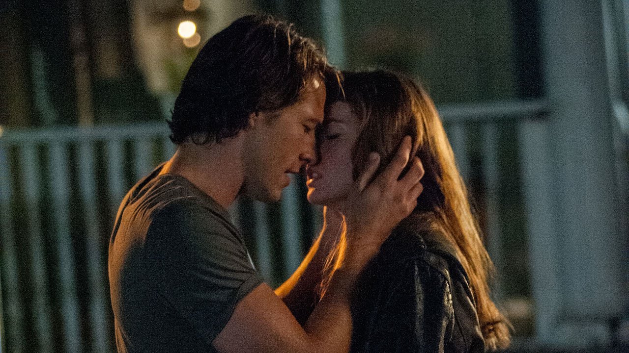 Wideo do filmu Dla ciebie wszystko — The Best of Me - "First Kiss" Clip
