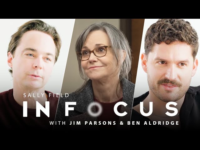 Wideo do filmu Uwaga, spoiler! — Jim Parsons and Ben Aldridge on Sally Field's Commitment To Truth in Acting | In Focus | Ep 5