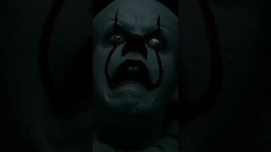 Wideo do filmu To: Rozdział 2 — Pennywise clowning around..