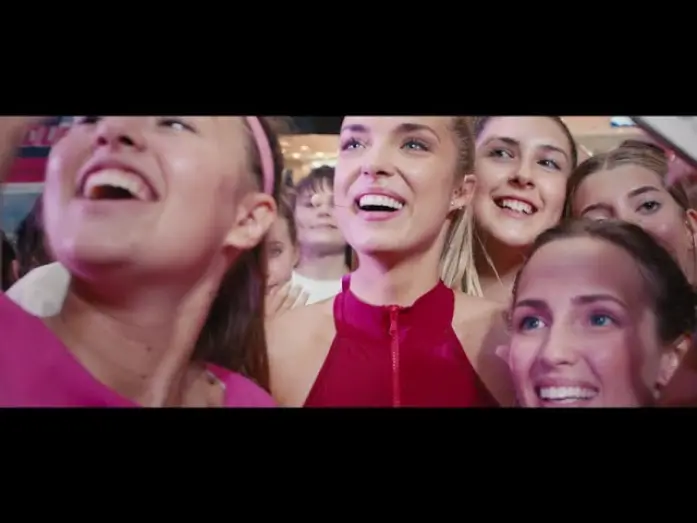 Wideo do filmu Sweat — ЗОЖ | Русский трейлер |  В кино с 8 апреля