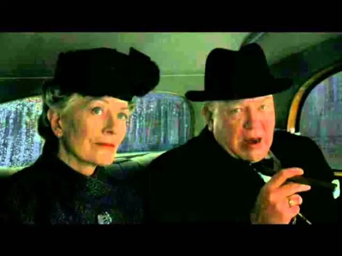 Wideo do filmu Wzbierająca burza — The Gathering Storm (2002) - Albert Finney