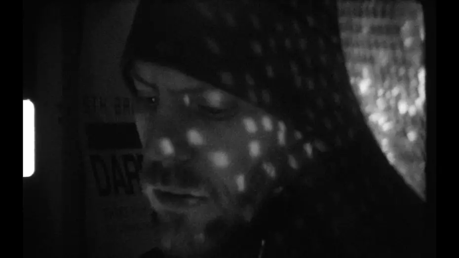 Wideo do filmu Papagajka — Papagajka (debut feature) Behind The Scenes Super8