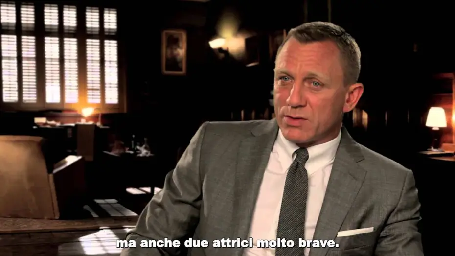 Wideo do filmu Skyfall — 007 Skyfall - Featurette "Bond Girls"