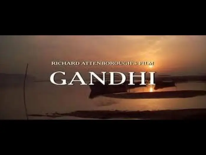 Wideo do filmu Gandhi — GANDHI (1982) Trailer Italiano