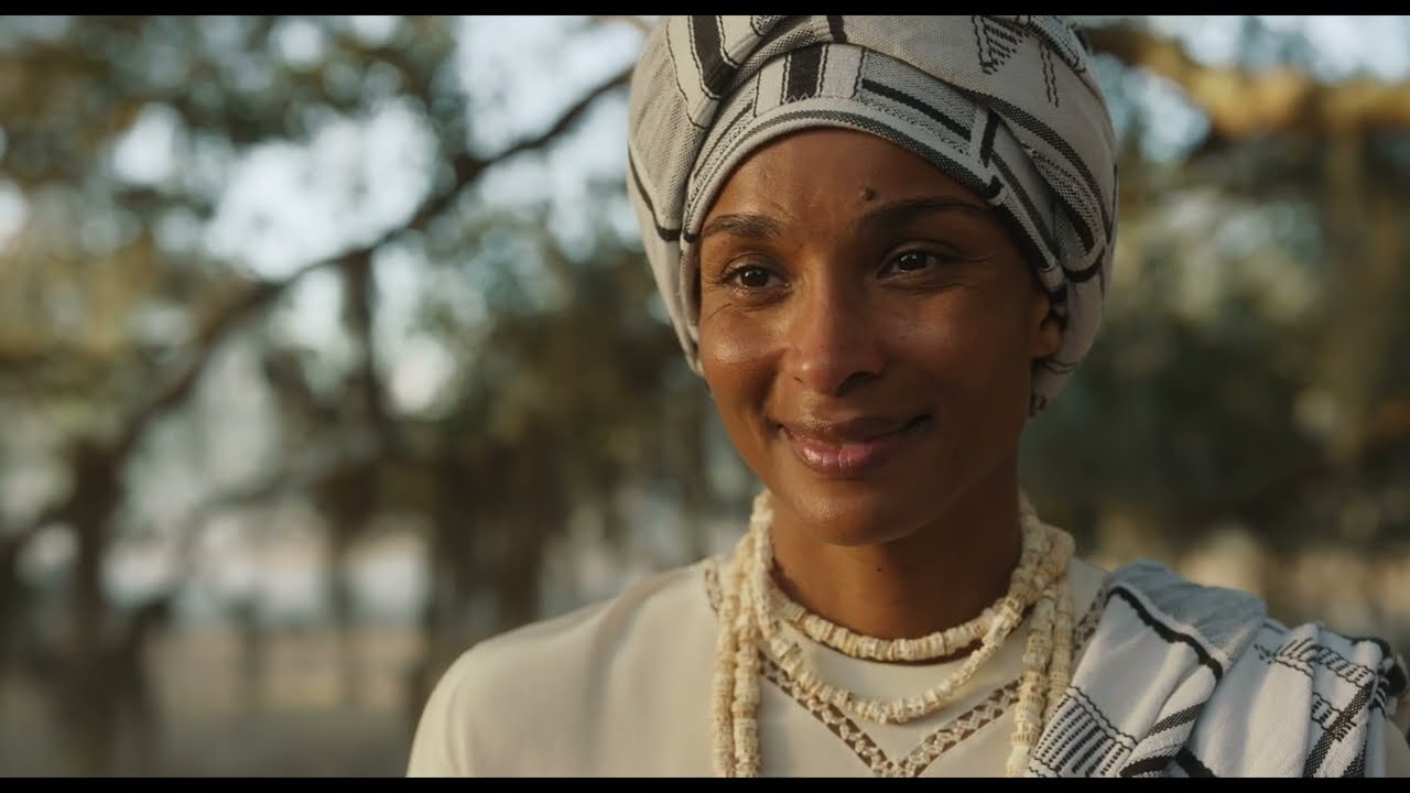 Wideo do filmu Kolor purpury — Huckleberry