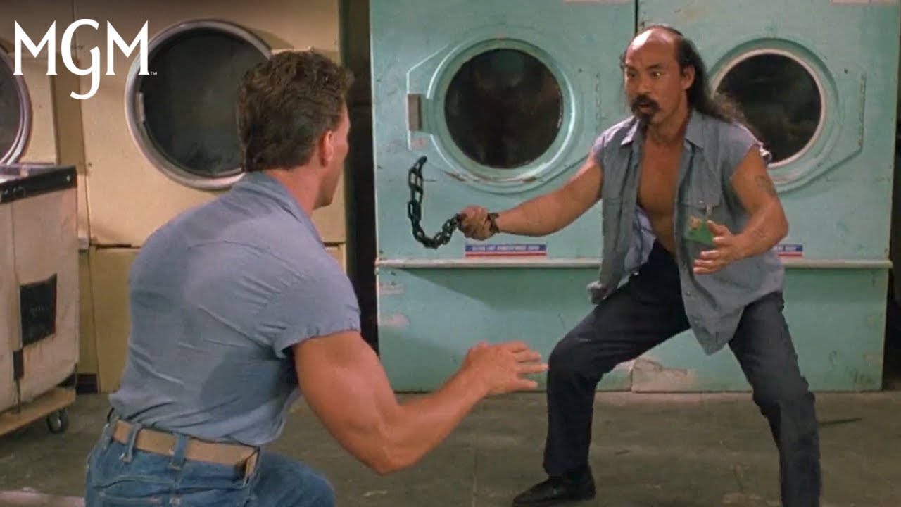 Wideo do filmu Wykonać Wyrok — Laundry Room Fight