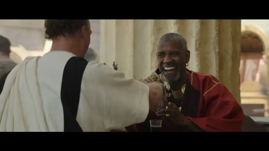 Wideo do filmu Gladiator 2 — Denzel Washington es Macrino [VOSE]