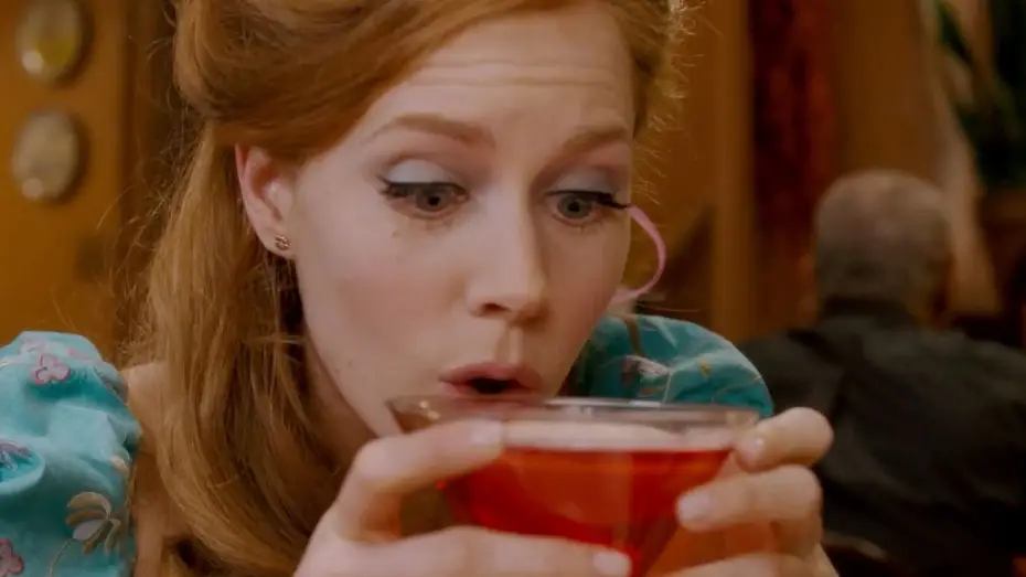 Wideo do filmu Zaczarowana — A Date...with a Poison Apple?