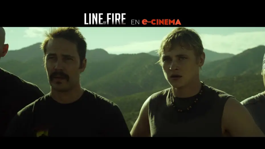 Wideo do filmu Tylko dla odważnych — LINE OF FIRE - Bande Annonce VF