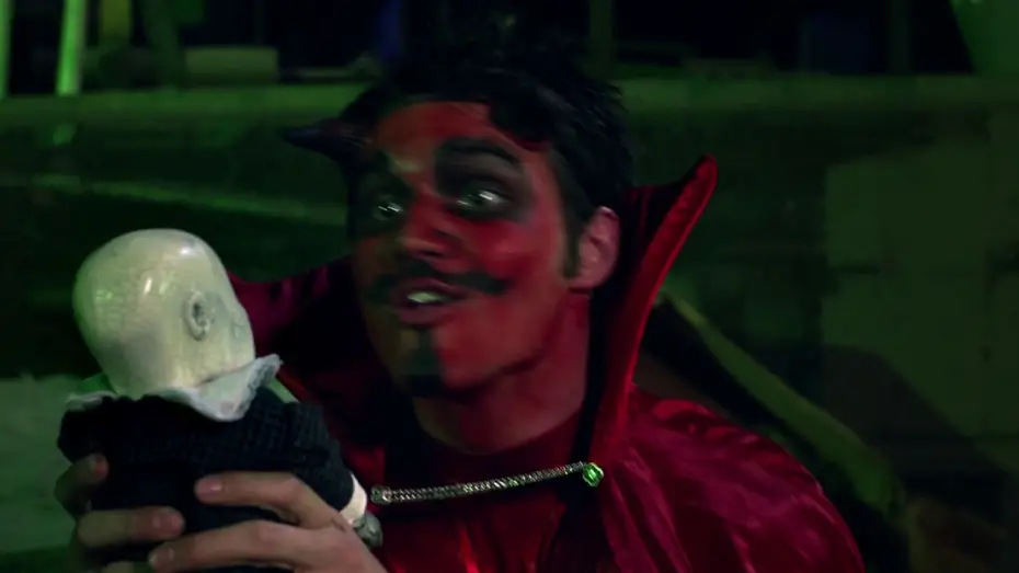 Wideo do filmu Doll Factory — Doll Factory Final Trailer | Killer Doll Horror Comedy Feature