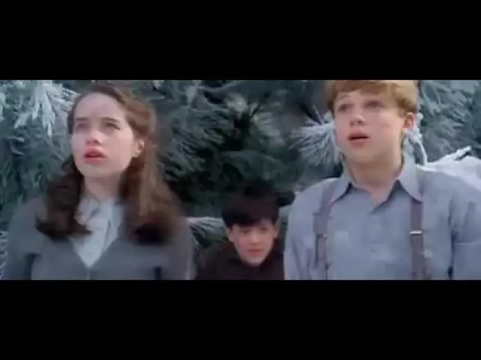 Wideo do filmu Opowieści z Narnii: Lew, Czarownica i stara szafa — Le monde de Narnia : Chapitre 1- La Bande Annonce VF