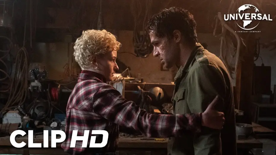 Wideo do filmu Wolf Man — Clip en español - La transformación