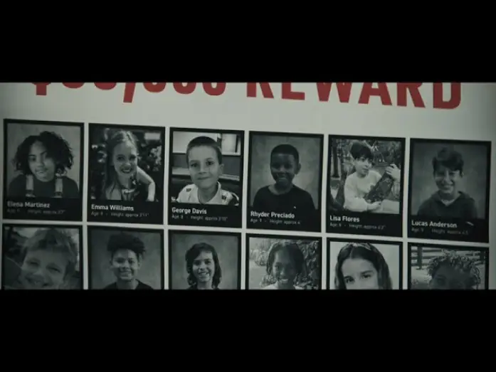 Wideo do filmu Zniknięcia — Classroom