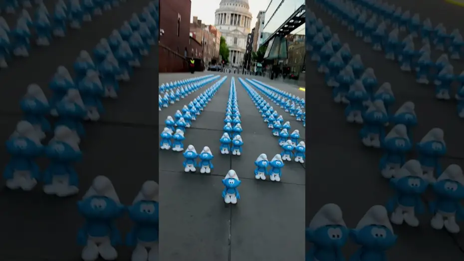 Wideo do filmu Smerfy. Wielki film — Queuing