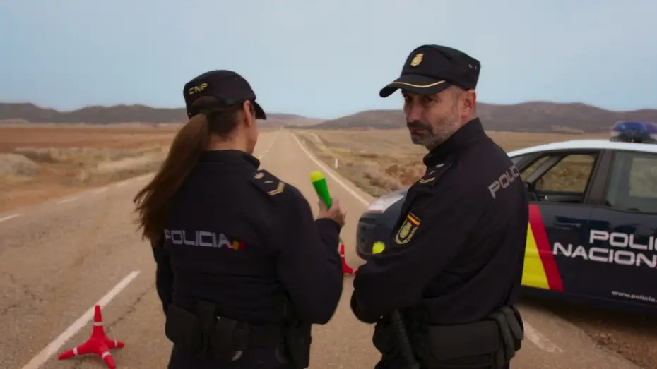 Wideo do filmu Lo carga el diablo — Devil Dog Road by Guillermo Polo | 41st Miami Film Festival