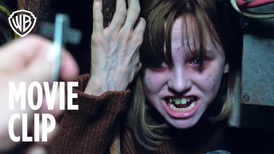 Wideo do filmu Obecność 2 — Haunted for the Holidays - Movie Clip